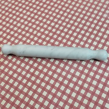 Rolling pin in White...