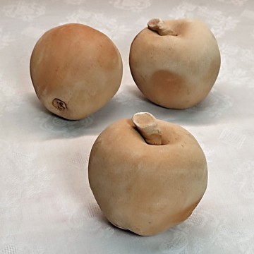 Terracotta Apple