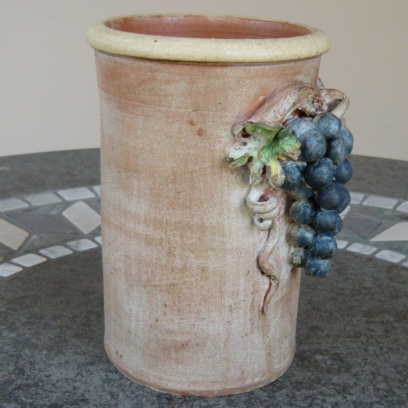 Bottle holder with grapes