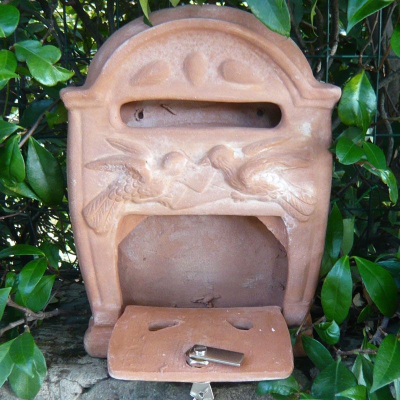 Mailbox with two birds