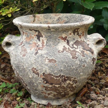 Cache-pot in old styled marine terracotta