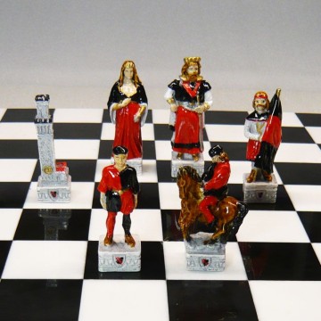 Palio of Siena chess "Civetta - Owl"