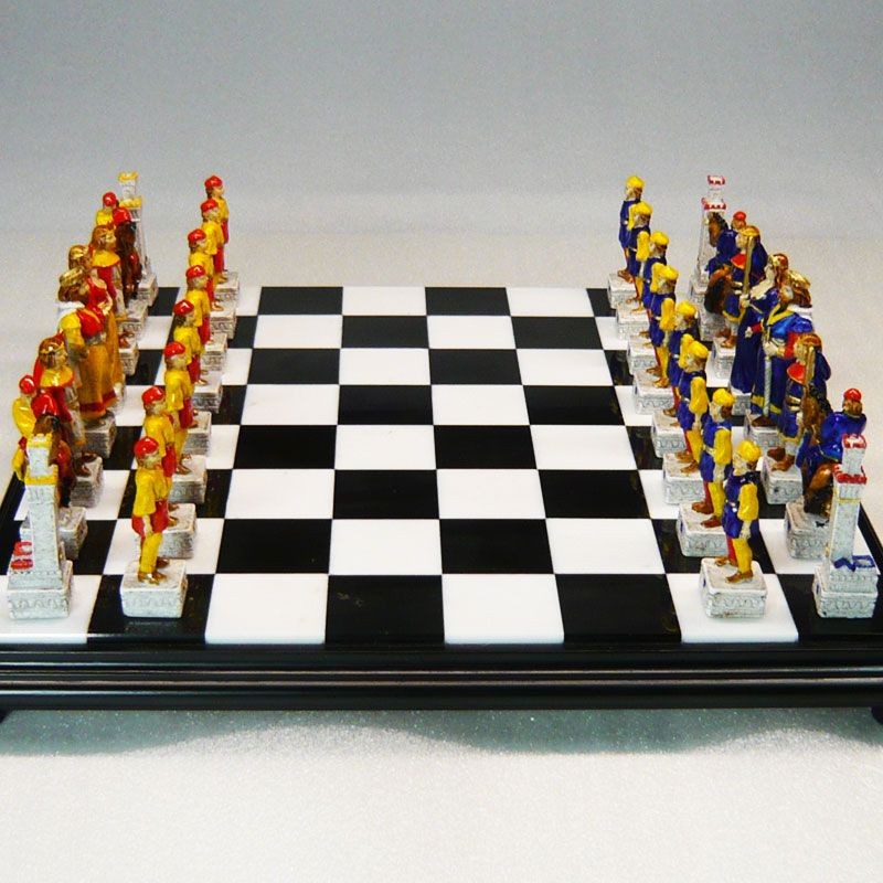 Palio of Siena chess "Nicchio - Shell"